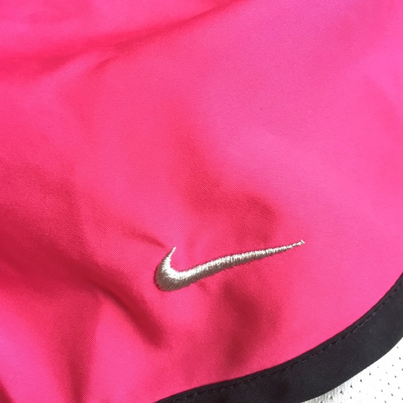 Nike shorts - Picture 4 of 4
